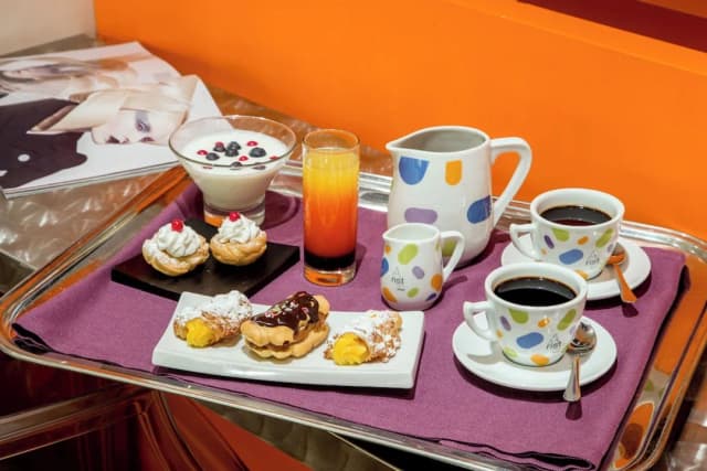 阿里斯頓飯店-行政雙人房-14