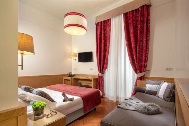 羅馬諾德諾瓦飯店-標準三人房-1