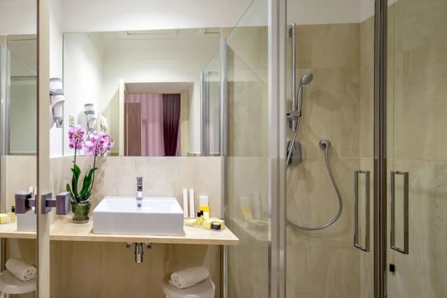 羅馬諾德諾瓦飯店-豪華雙人或雙床房-4