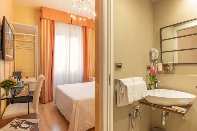 ホテル ジェーン-ダブルルーム (Piccola / Small)-6