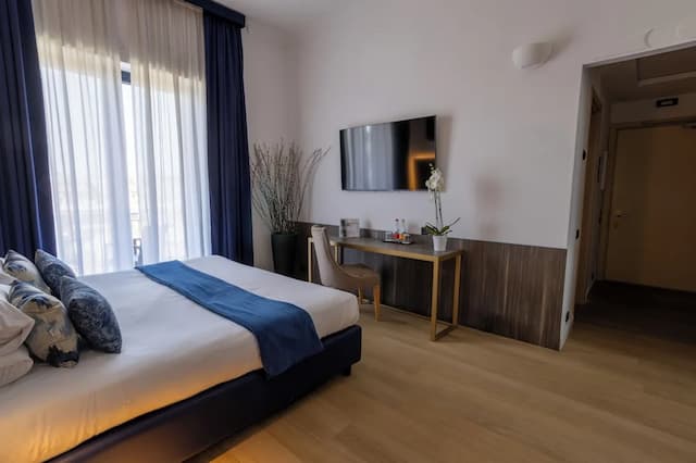 緹貝託大飯店-開放式套房, 陽台, 花園景觀-3