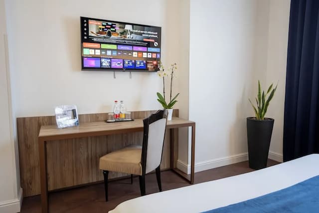 緹貝託大飯店-經典雙人房-2