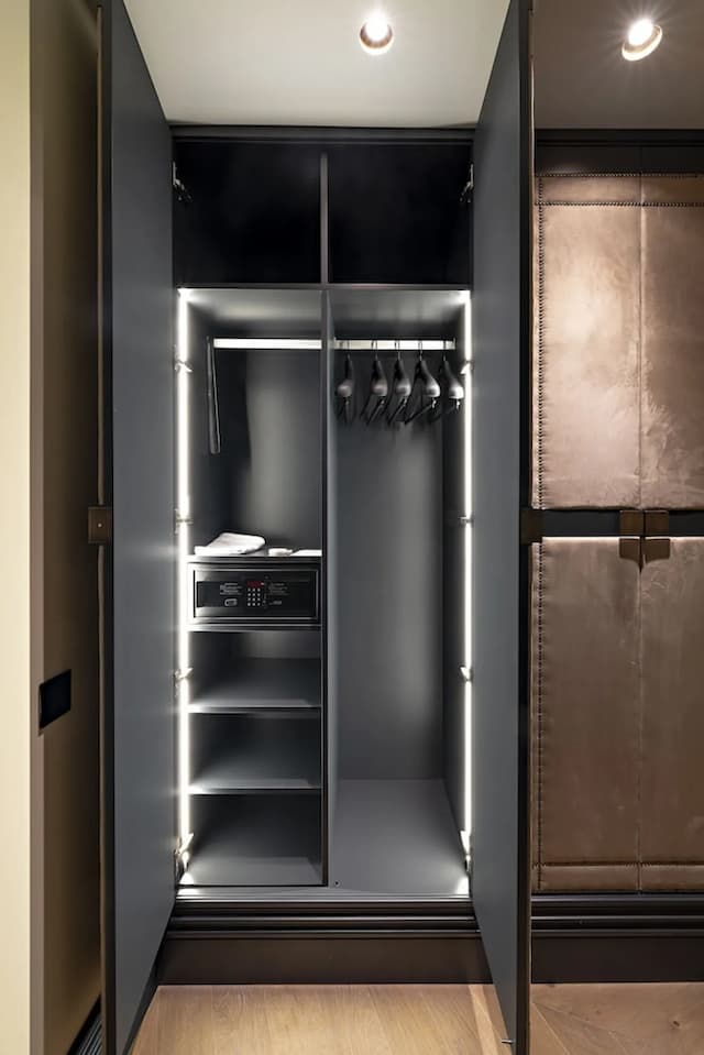 クールルームズ パラシオ デ アトーチャ-ジュニア スイート-3