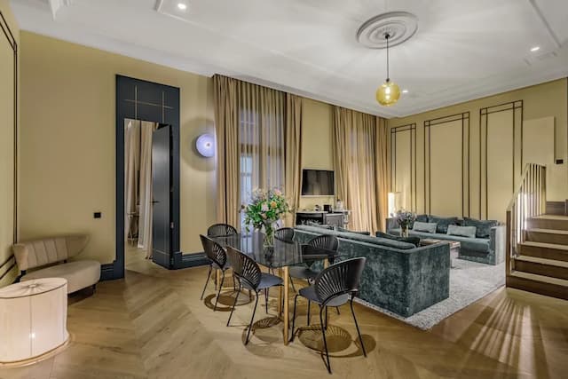 クールルームズ パラシオ デ アトーチャ-スーペリア スイート 2 ベッドルーム 2 バスルーム-9