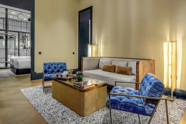 クールルームズ パラシオ デ アトーチャ-スーペリア スイート 2 ベッドルーム 2 バスルーム-10