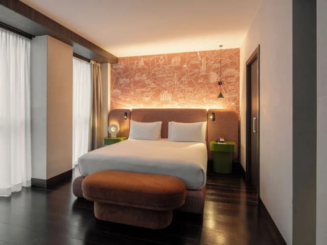 Hyatt Centric Milan Centrale-Deluxe Room, 1 King Bed-6