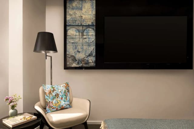 art’otel Rome Piazza Sallustio-Room, 1 King Bed, Non Smoking (Art Room Plus)-5