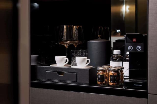 art’otel Rome Piazza Sallustio-Deluxe Room, 1 King Bed (Art)-10