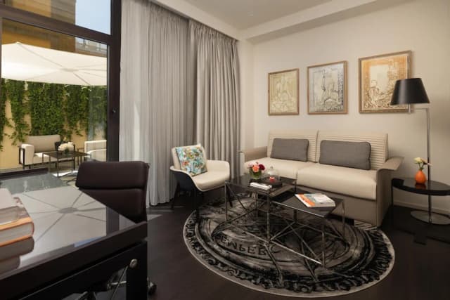 art’otel Rome Piazza Sallustio-Suite, 1 King Bed, Balcony-5