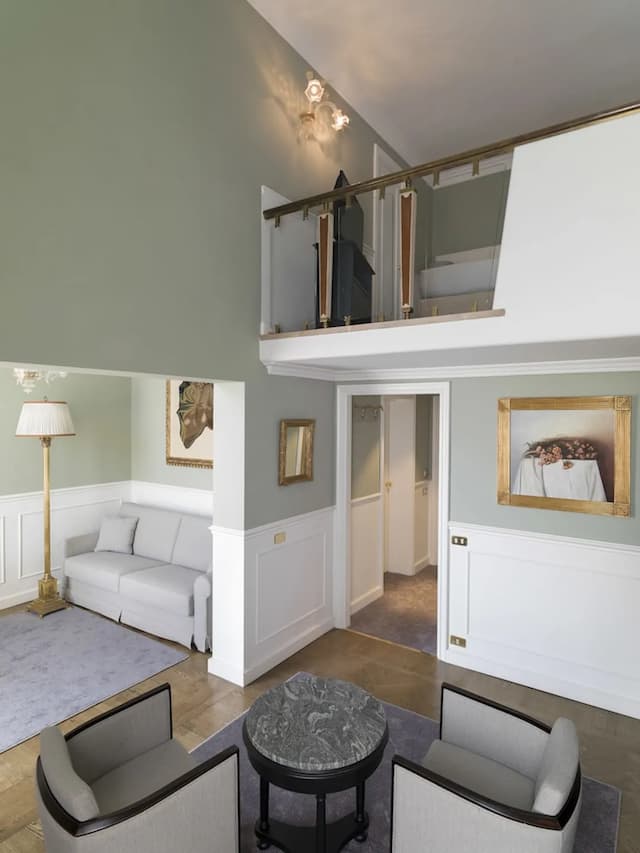 Plaza Hotel Lucchesi-Family Suite-1