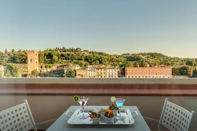 Plaza Hotel Lucchesi-Deluxe Room, Balcony-10