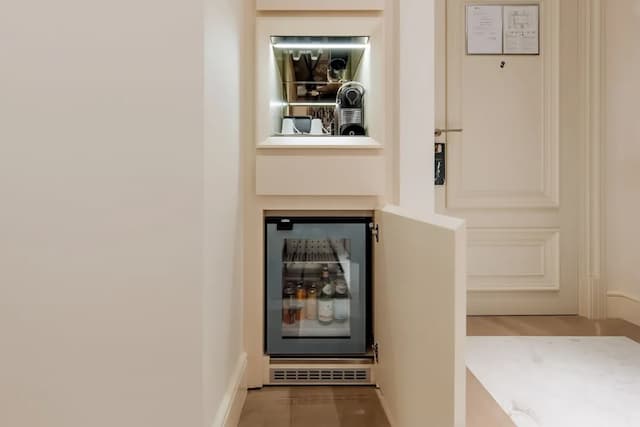 Aleph Rome Hotel Curio Collection by Hilton-华丽客房, 1 张特大床, 无障碍-4