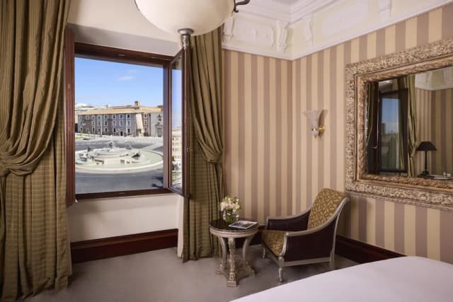 Anantara Palazzo Naiadi Rome Hotel - A Leading Hotel of the World-小型套房 (Piazza View)-1