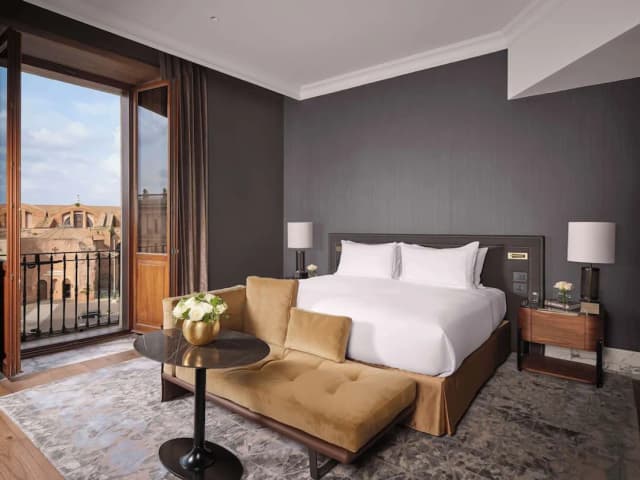 Anantara Palazzo Naiadi Rome Hotel - A Leading Hotel of the World-套房 (Anantara Piazza View)-1