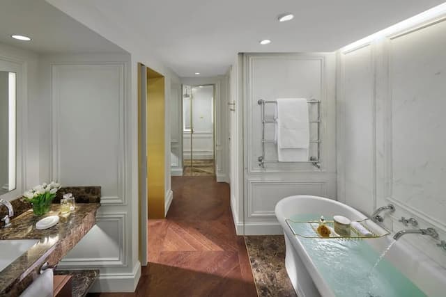 Mandarin Oriental Ritz, Madrid-Mandarin, Room, 1 King Bed-6