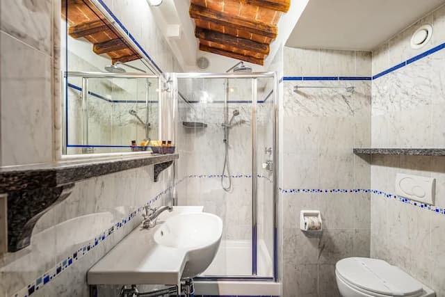 Hotel City-標準雙人房-5