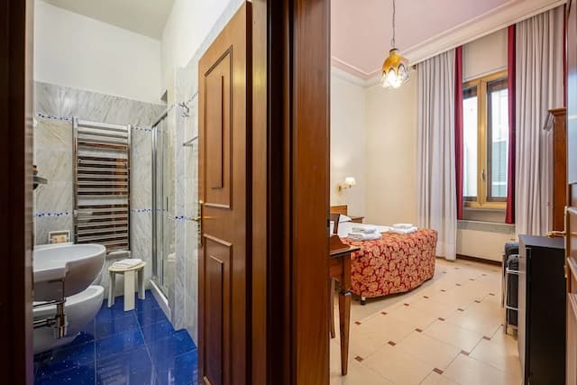 Hotel City-豪華雙床房-2