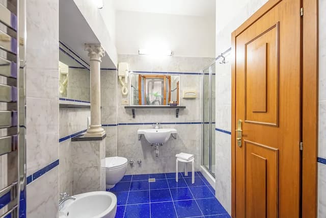 Hotel City-豪華雙床房-8