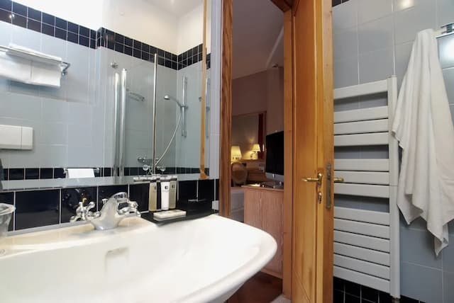 卡波迪蒙特文化別墅飯店-家庭客房-5