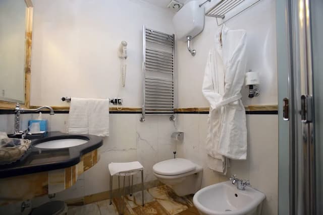 호텔 도무스 플로렌스-트리플룸-4