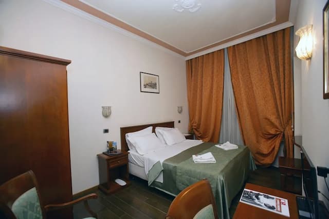 호텔 도무스 플로렌스-슈피리어 더블룸 또는 트윈룸-12