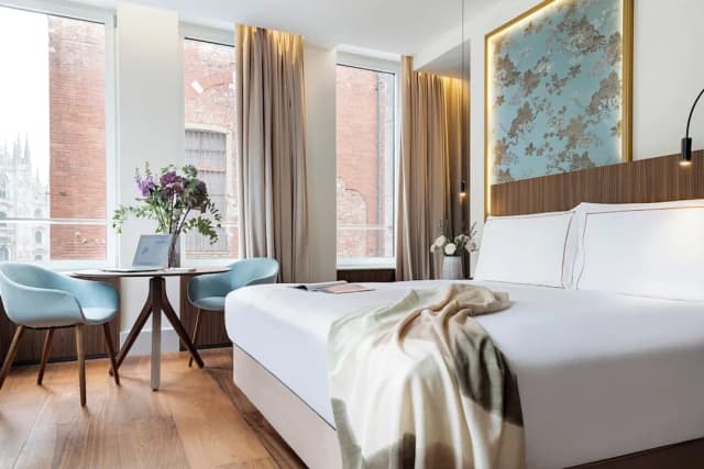 Palazzo Cordusio Gran Meliá – The Leading Hotels of the World-Suite (Duomo, 2+1, with Spa Access)-4