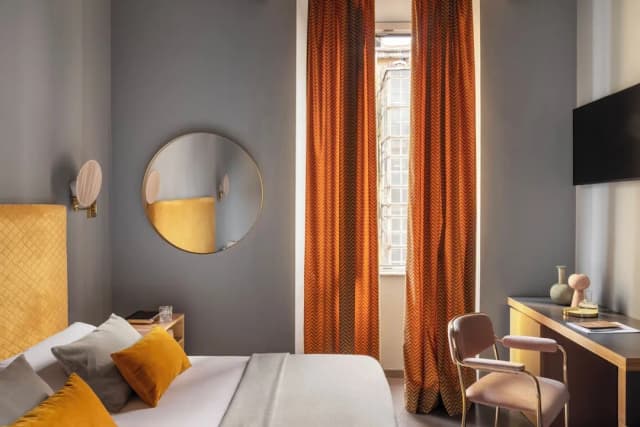 ホテル ミラニ-トリプルルーム-1