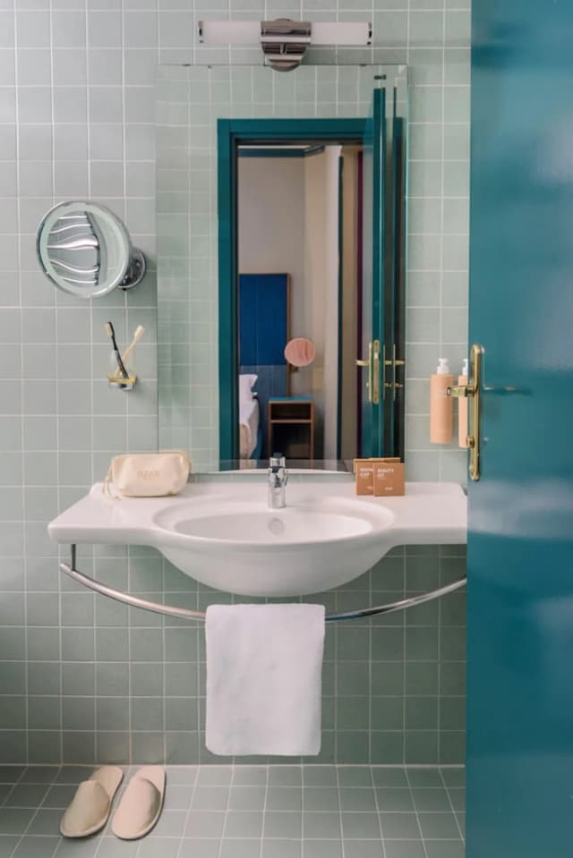 ホテル ミラニ-ダブルルーム-7