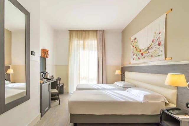 Hotel Aphrodite-Superior Double Room-6