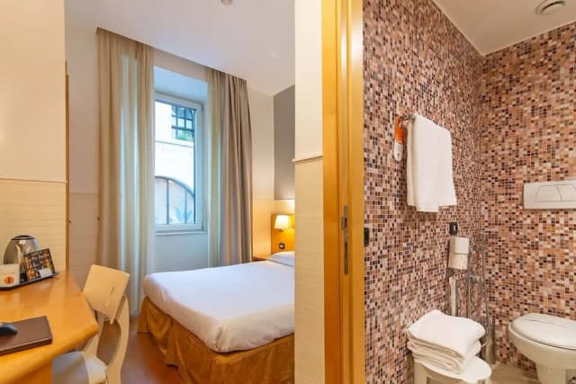 Hotel Aphrodite-Small Double Room-6