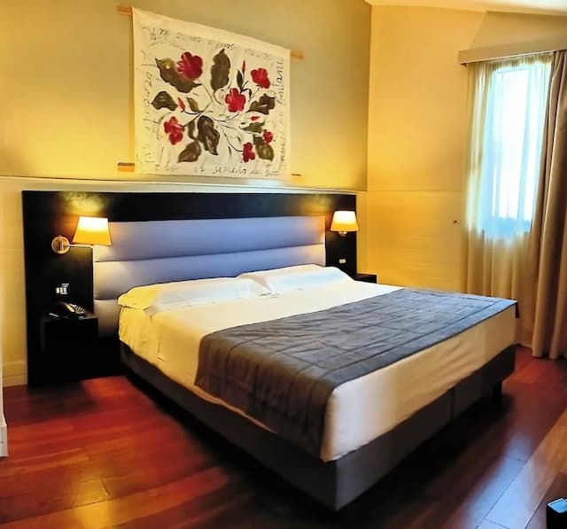 阿佛羅蒂特飯店-豪華雙人房, 按摩浴缸-1