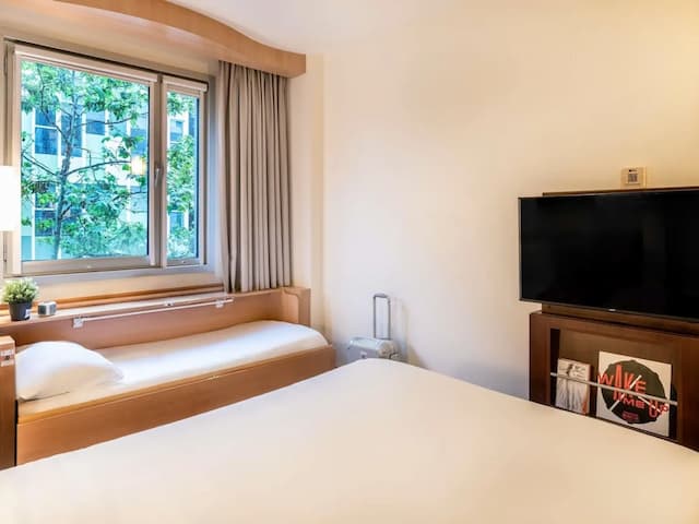 巴塞隆納榮譽 22 宜必思飯店-標準客房, 1 張標準雙人床和 1 張沙發床-4