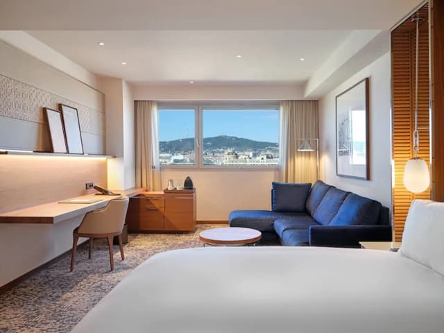 InterContinental Barcelona by IHG-Classic Room, 1 King Bed, City View-18