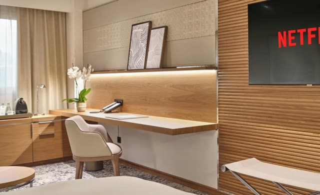 InterContinental Barcelona by IHG-Classic Room, 1 King Bed with Sofa bed-13