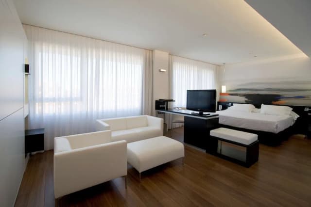 Axor Barajas-Junior Suite-1