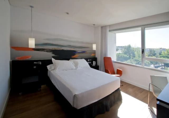 Axor Barajas-Standard Room-9