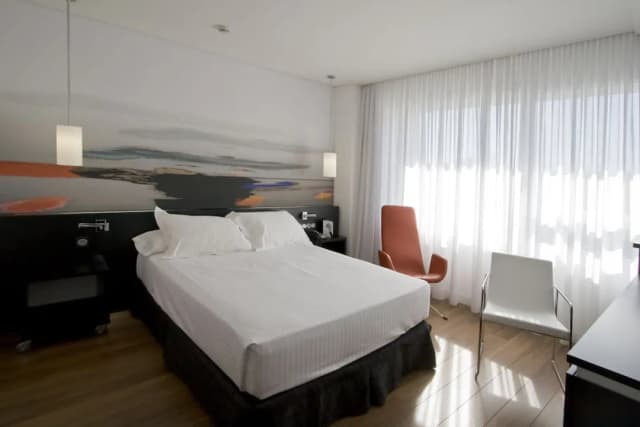 Axor Barajas-Standard Room-1