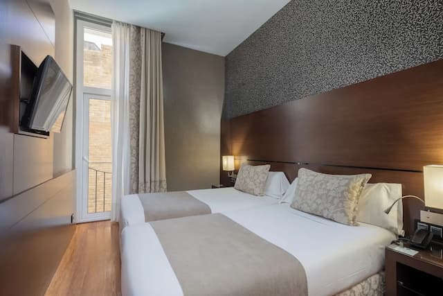 巴塞隆拿殖民酒店-Triple 3-2