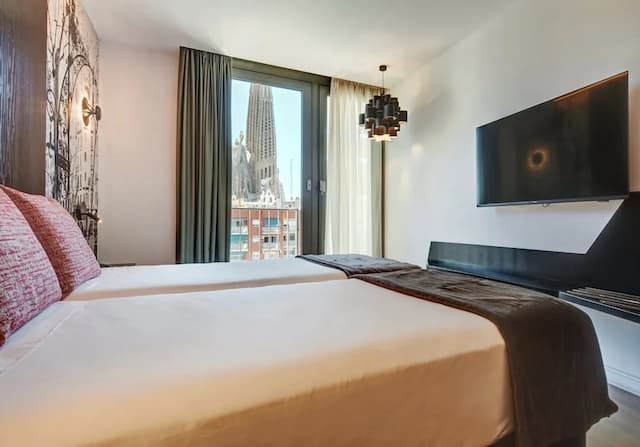 Sercotel Rosellon-Classic Twin Room (Sagrada Familia View)-6