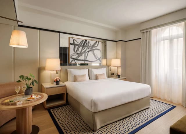 Park Hyatt Milano-Premium Room (Park King)-2