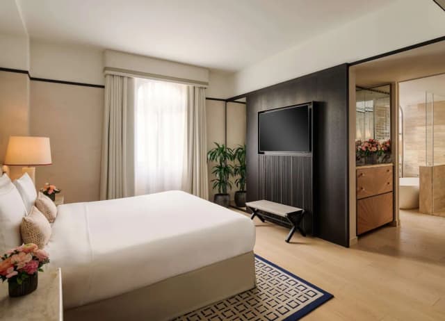 Park Hyatt Milano-Premium Room (Park King)-5