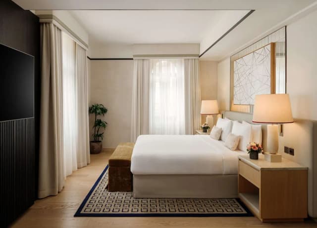 Park Hyatt Milano-Junior Suite (Park)-5