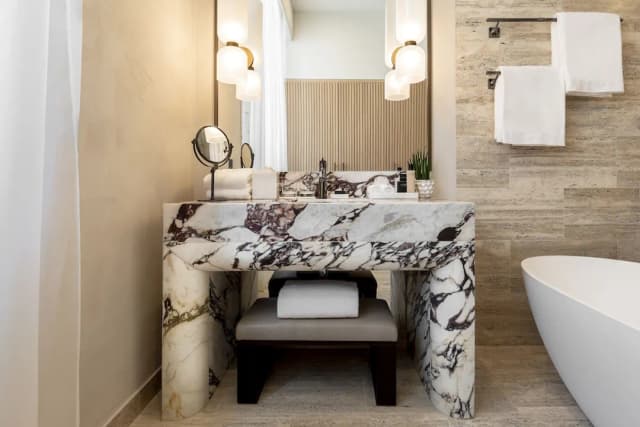 Park Hyatt Milano-Premier Room (King)-7