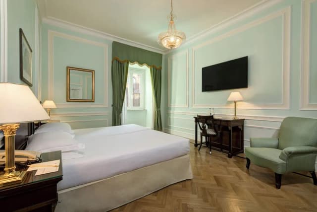 奎里納萊飯店-高級雙人房-3