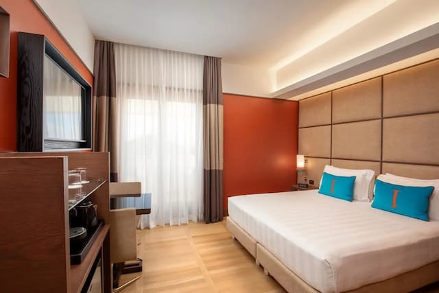 The Independent Hotel-高级双人房, 阳台-1