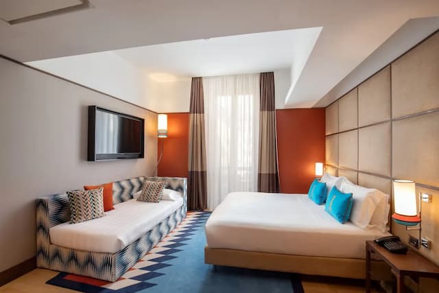 The Independent Hotel-家庭房-1