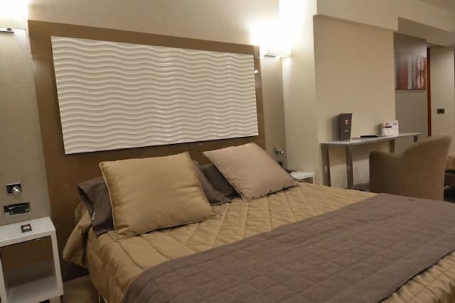 Magris Hotel-Triple Room-8