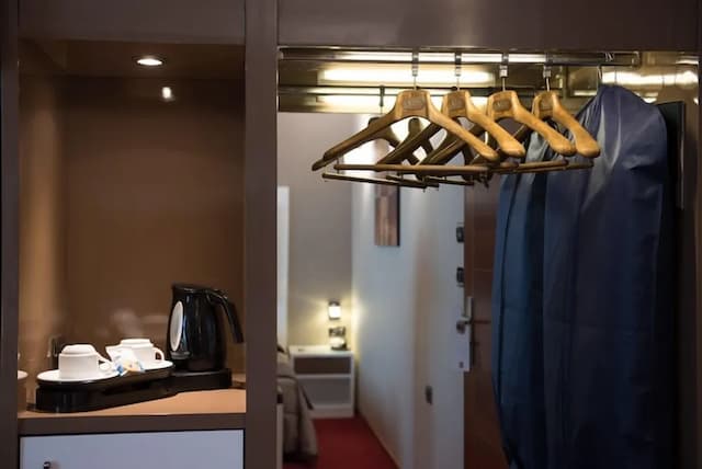 Magris Hotel-Triple Room-9