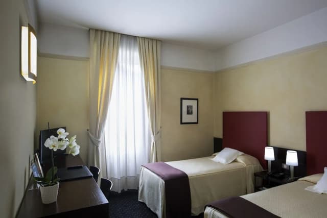 Hotel Colombia-Twin Room, 2 Twin Beds-1