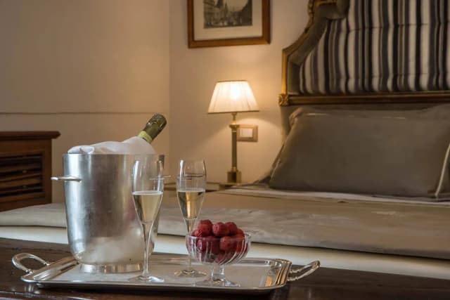 Hotel Forum-小型套房-3